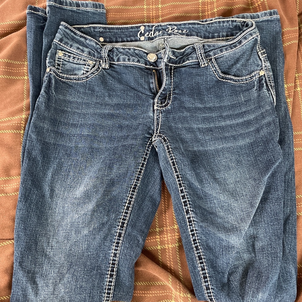 Women's jeans